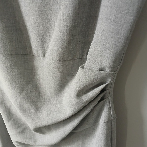 Diane Von Furstenberg Women's Sleeveless Gray Dress with Ruching Size 12 V-Back - Picture 6 of 16